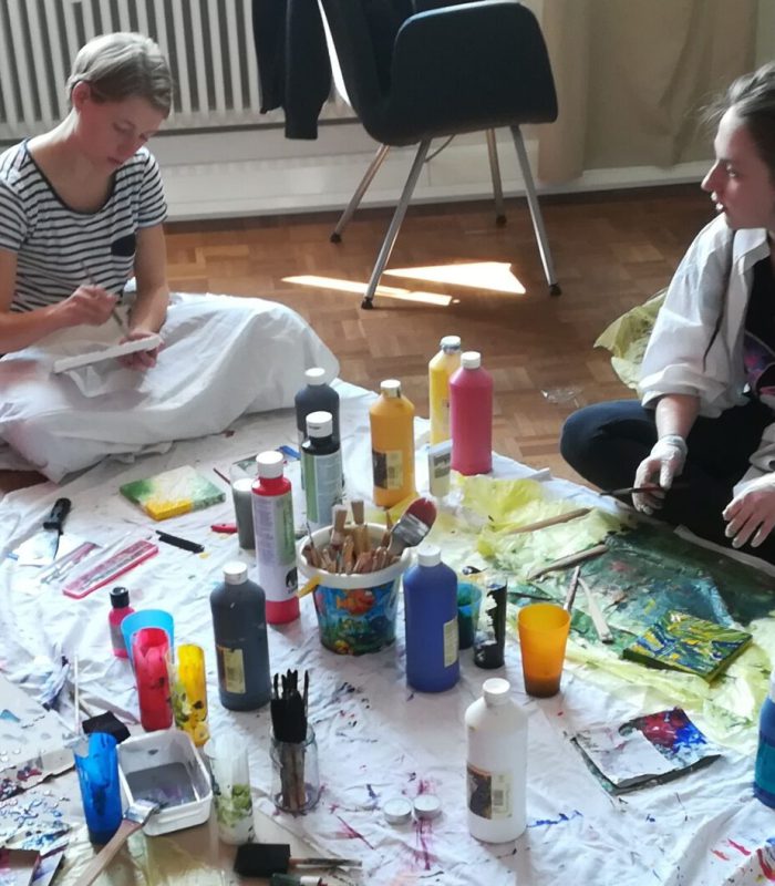 Sozialpädagoge Sozialpädagogische Familienhilfe Erziehungsbeistandschaften Nürnberg Fürth Verein für Sozialpädagogische Jugendbetreuung vsj e.V. Systemische Familientherapie Betreutes Jugendwohnen